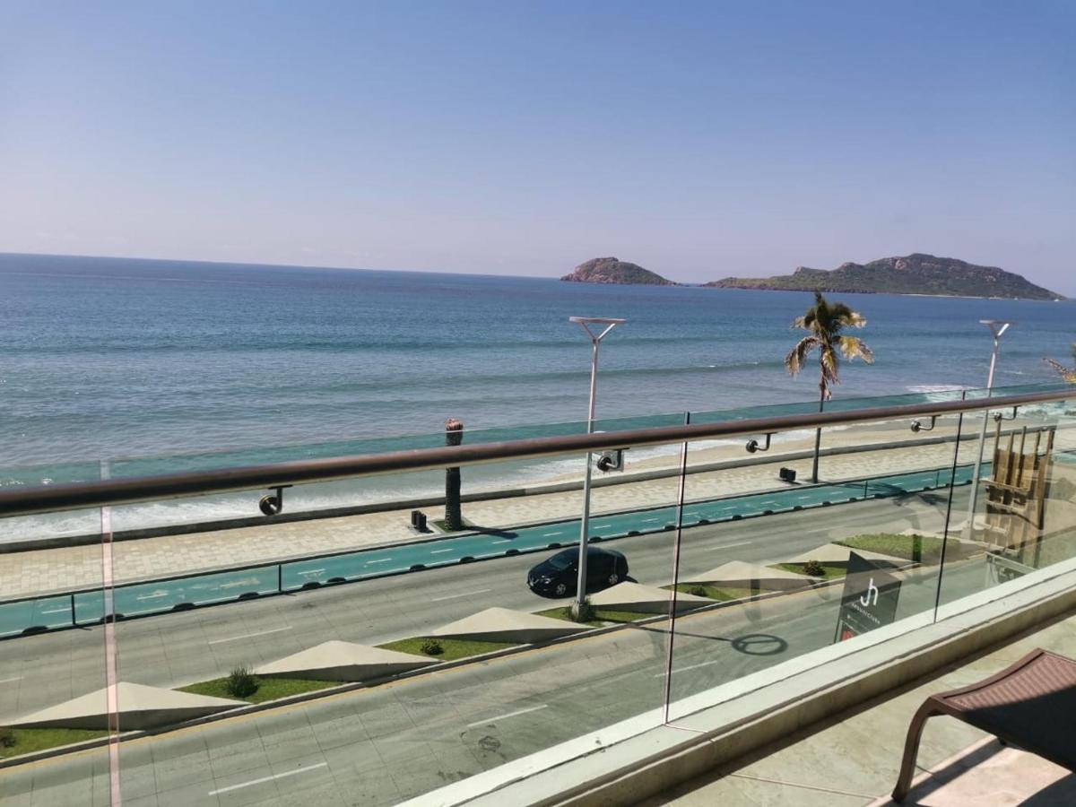 Hermoso Y Moderno Departamento Frente Al Malecon Con Preciosa Vista Al Mar Mazatlán Esterno foto